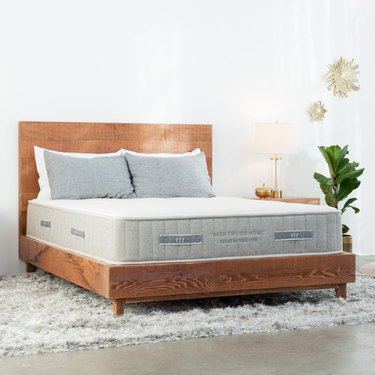 https://www.brentwoodhome.com/products/cedar-natural-luxe-mattress