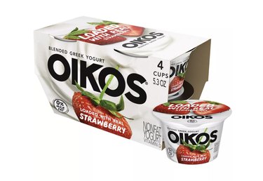 Oikos Blended Greek Nonfat Yogurt Strawberry