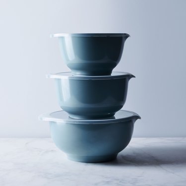 blue mixing bowls