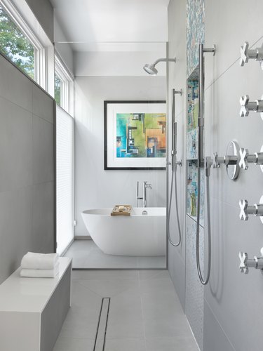 clerestory windows in gray bathroom