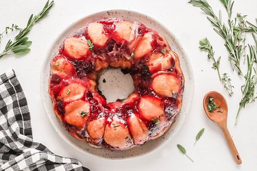 Cranberry Brie Monkey Bread