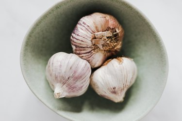 Garlic bulbs in a bowl