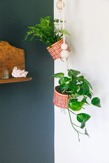 DIY Painted Hanging Planters