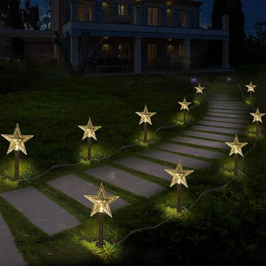 ideas for Christmas lights outdoors star lights walkway