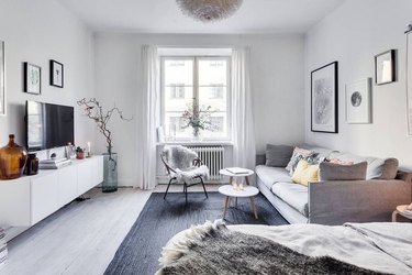 studio apartment with white walls for Apartment decorating ideas