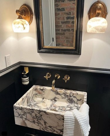 A marbled bathroom sink