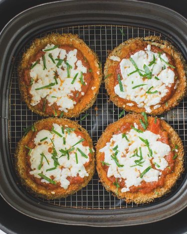 Watch What U Eat's Air Fryer Eggplant Parmesan