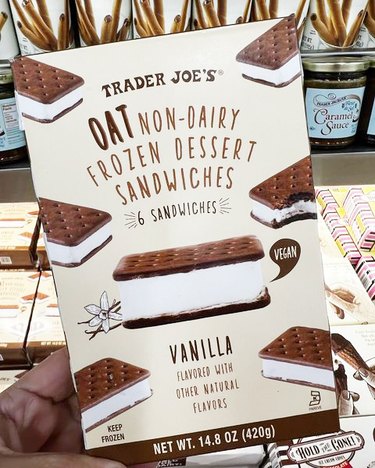 Trader Joe's Oat Non-Dairy Frozen Dessert Sandwiches