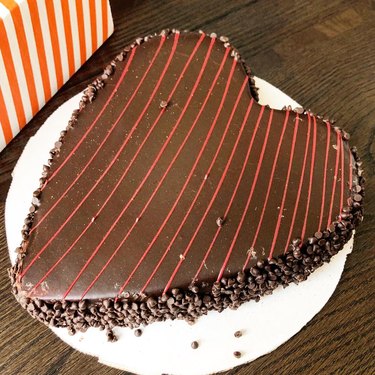 junior's Chocolate Covered Heart Cheesecake