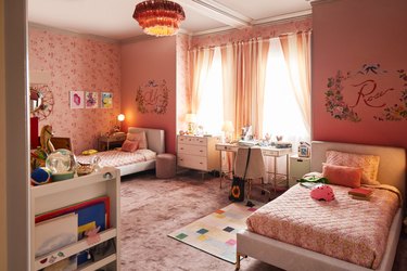lily and rose's room on "And Just Like That..."