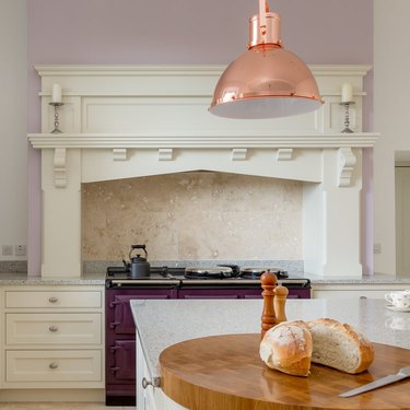 lavender and burgundy kitchen idea