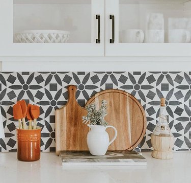 country kitchen with painted backsplash