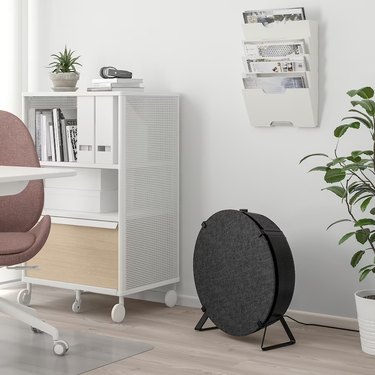 A stand-up air purifier for home use