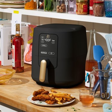 Beautiful 6-Quart Touchscreen Air Fryer