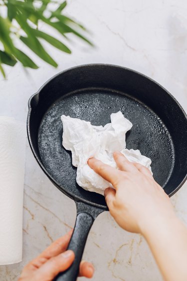 Thoroughly dry the skillet before adding the oil