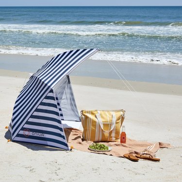 Oniva Picnic Time Brolly Beach Umbrella Tent