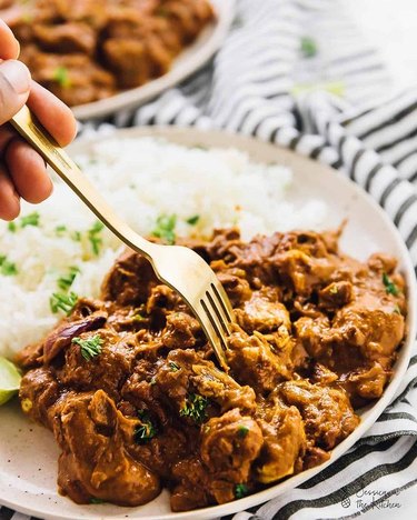 Jessica in the Kitchen Slow-Cooker Tofu Butter Chicken