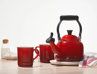 kettle and mug set