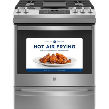 GE range with built-in air fryer and edge-to-edge cooktop