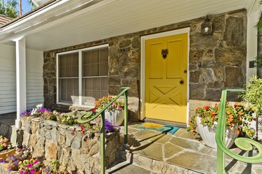 betty white los angeles home yellow front door