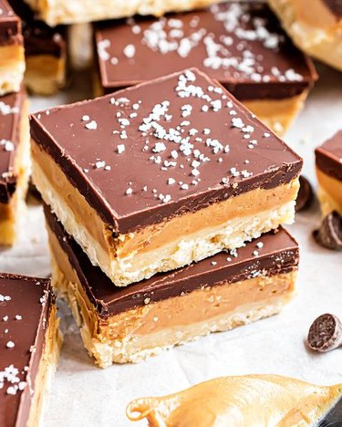 Tidy Mom's Tagalong Cookie Bars