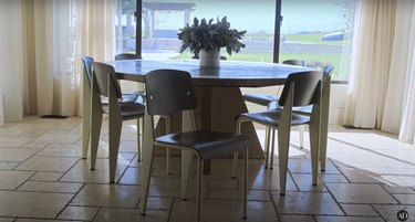 kourtney kardashian dining table
