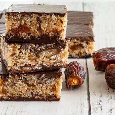 Traybakes and More's No-Bake Chocolate Date Krispies