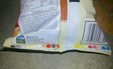 colored dots on food packaging