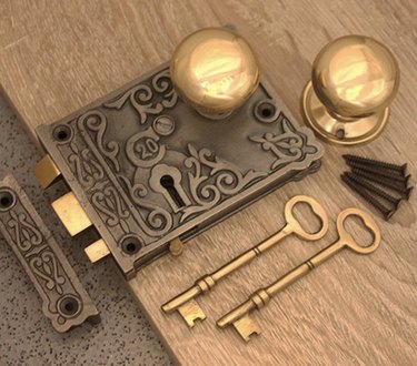 Antique Brass Door Knob Set