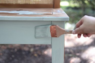 Painting potting bench with soft green color called Jojoba