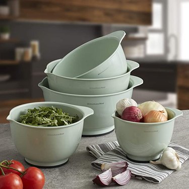 mint green mixing bowls