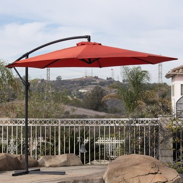 Belleze Premium Outdoor Patio Umbrella 10' Aluminum Cantilever Tilt W/ Crank & Base