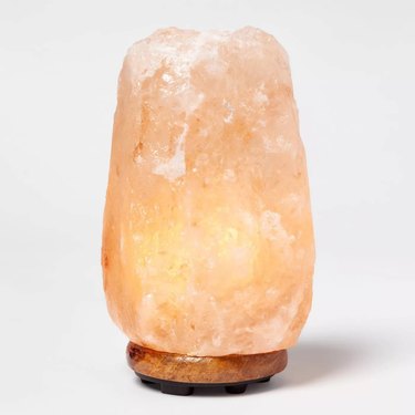 affordable Himalayan salt lamp