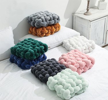 square knot pillow