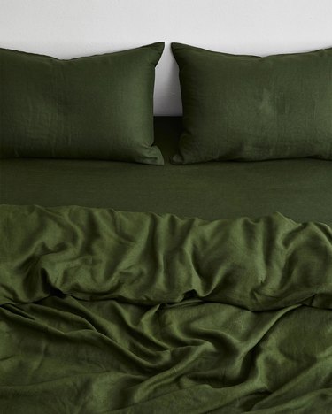 Bed Threads 100% French Flax Linen Bedding Set in Olive