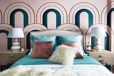 Bold wallpaper, bright pillows, girly room, chic, glam