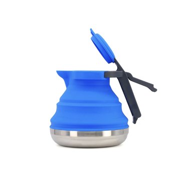 Silicone tea kettle for camping