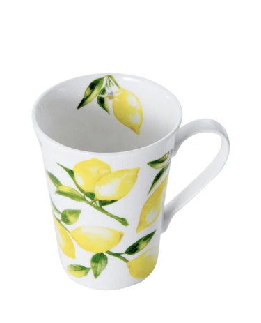 Image of a Mikasa mug with lemons on it