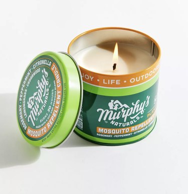 Image of mosquito repellent candle