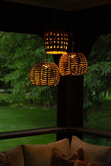 DIY wireless hanging basket light