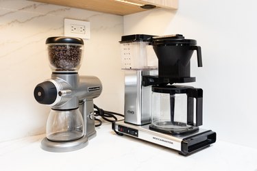 coffee machine and coffee grinder