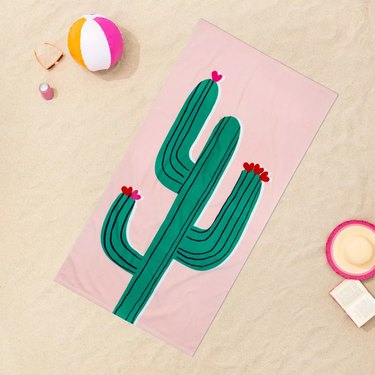 Cactus towel