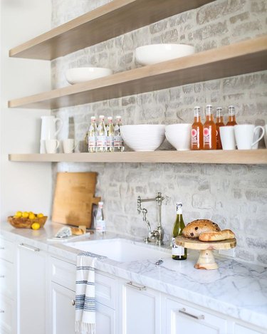 gray brick kitchen backsplash