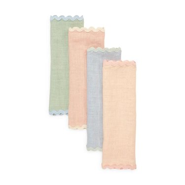 pastel napkins with wavy edges