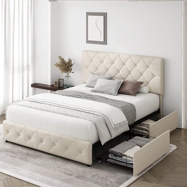 Keyluv Modern Upholstered Bed Frame With Four Drawers