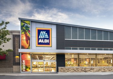 Aldi storefront