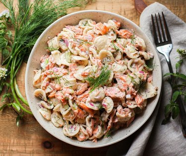 Simmer and Sage Flaky Salmon & Dill Pasta
