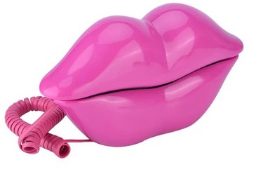 RiedAntik's Iconic Pink Lip Phone