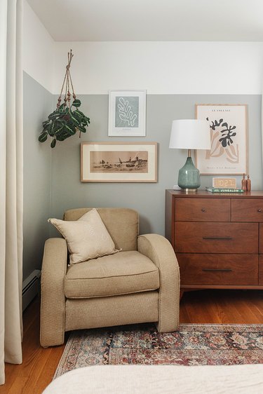 Hang the finished plant holder and top it with a live trailing plant.