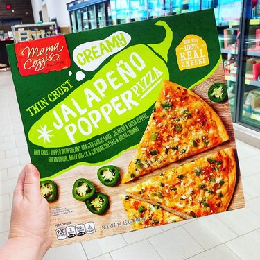 A box of jalapeño popper pizza at Aldi